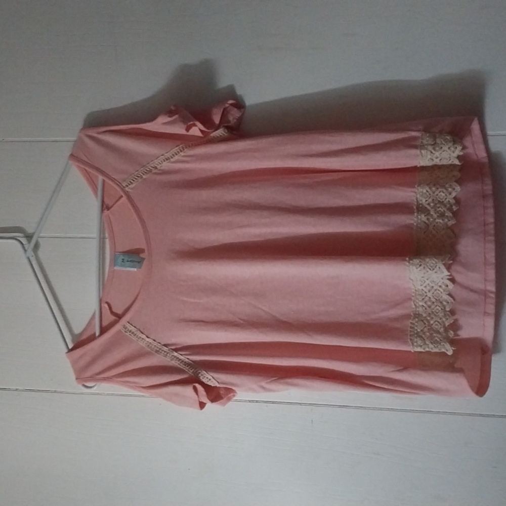 Off the shoulder pink shirt